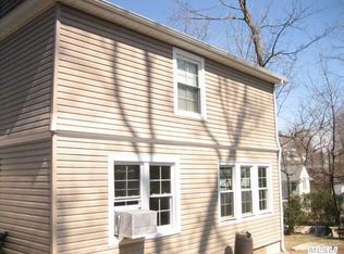 48 Locust Ave, Port Washington, NY 11050