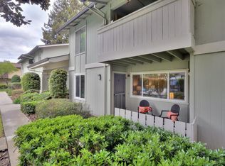 264 N Whisman Rd APT 4, Mountain View, CA 94043