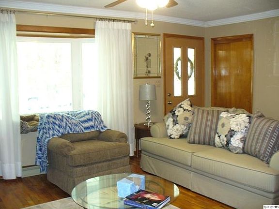 Home for Sale in Payson, IL $132,900