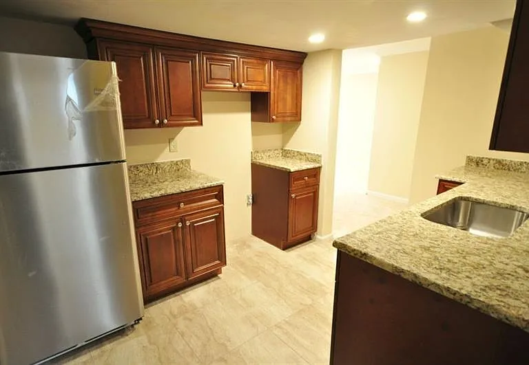 4060 Summit Dr — Photo 23