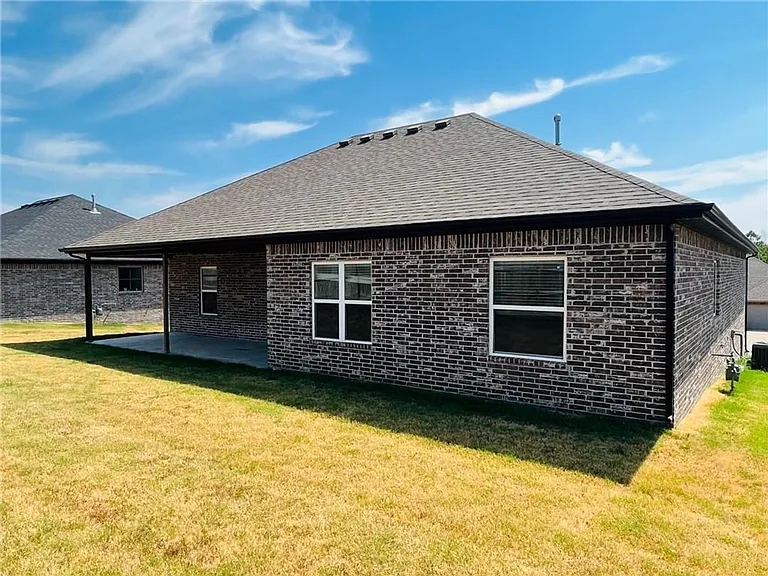 2648 S Olive Ct — Photo 17