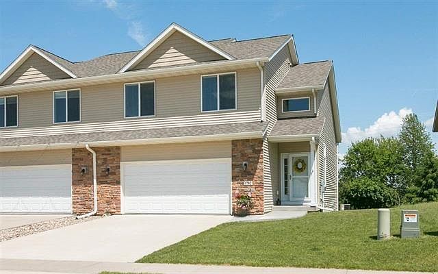 1st image of 1780 Sara Ct