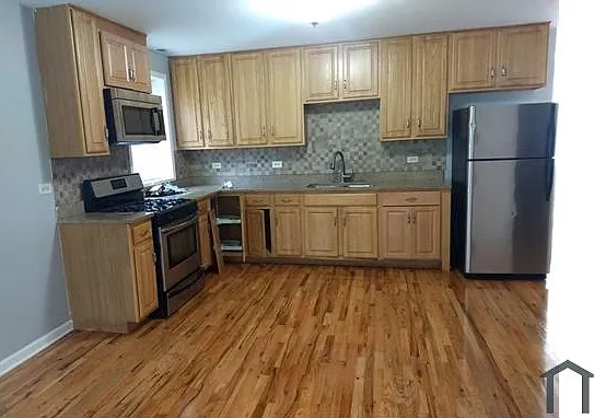 2819 W Flournoy St #2 — Photo 1