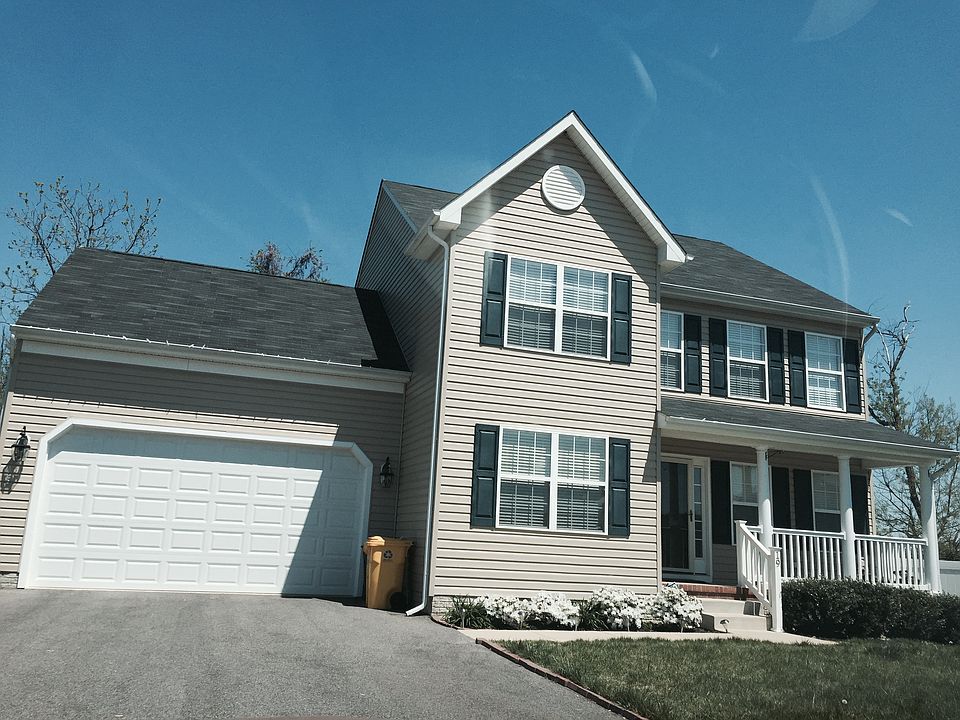 1st image of 19 S Meadow Ct