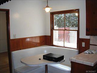 5th image of 5839 Murietta Ave