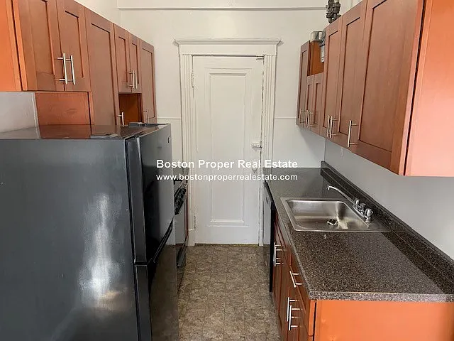 1111 Boylston St #53