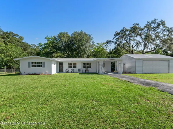 5223 Azalea Cir, Ridge Manor, FL 33523