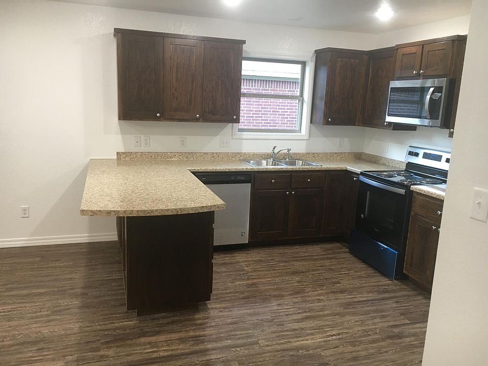 kitchen with stainless appliances