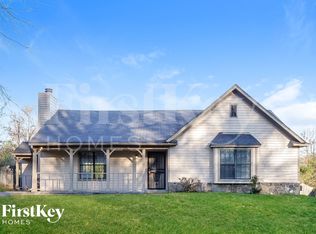 4884 Walden Glen St, Memphis, TN 38128