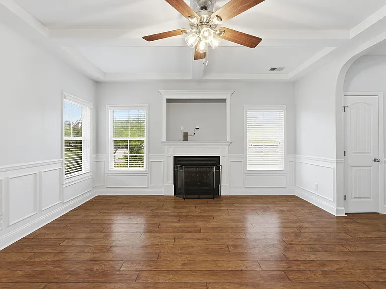 2101 Eureka Way — Photo 19