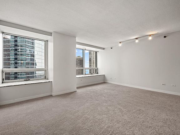2nd image of 512 N McClurg Ct APT 1602