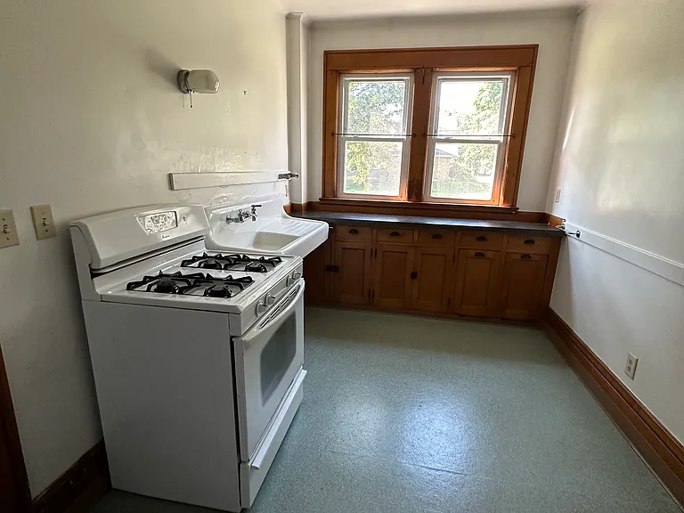 1514 Portland Ave #1 — Photo 2
