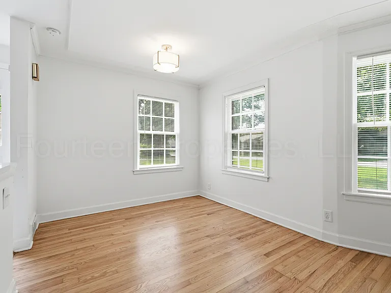 8117 Walnut St — Photo 11