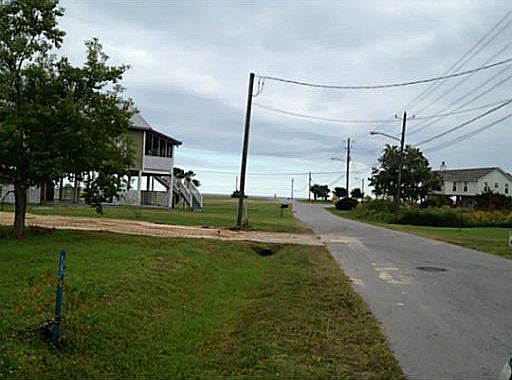 1st image of 130 Vacation Ln