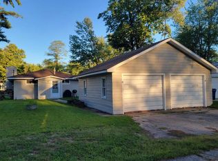 5171 Pleasant Dr, Beaverton, MI 48612
