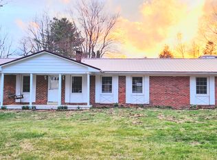 371 Albany St, Tazewell, VA 24651