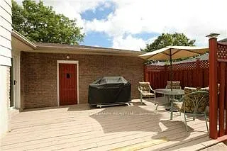 1256 Falgarwood Dr — Photo 11