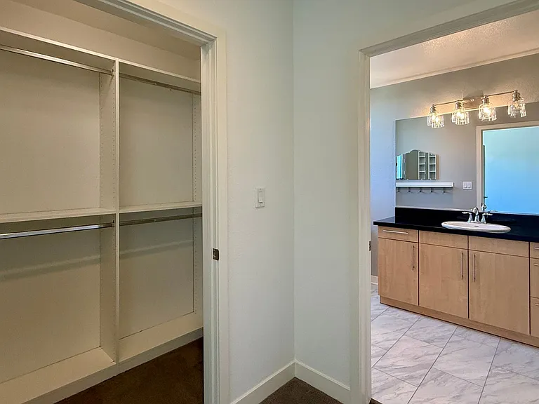88 Bush St #4215 — Photo 6