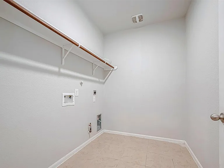 31118 Gulf Cypress Ln — Photo 17