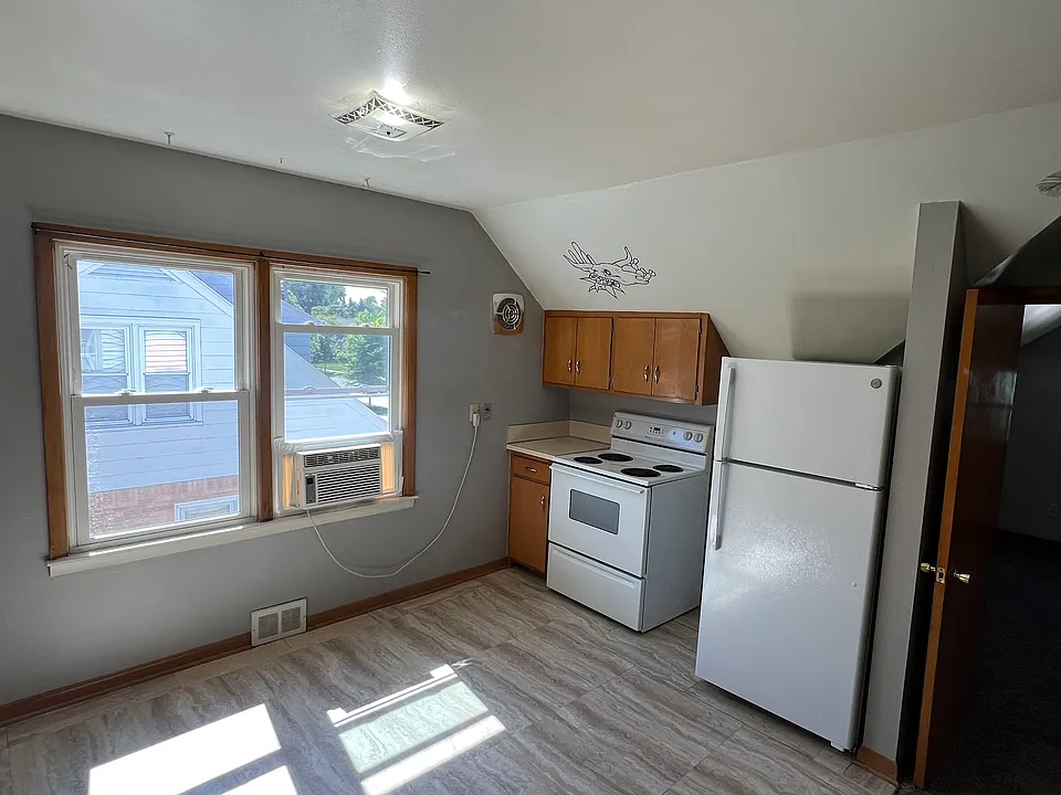 718 N Montgomery St #718