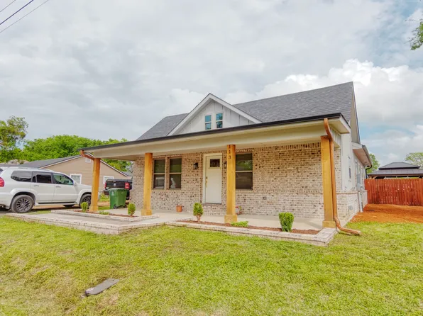 113 Smith, Tioga, TX 76271