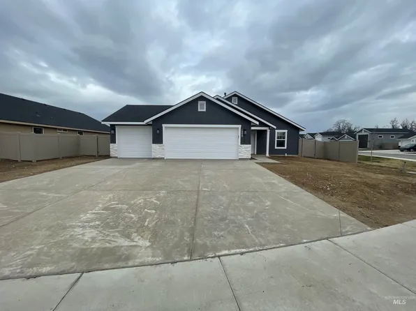 1990 Cashel St, Middleton, ID 83644