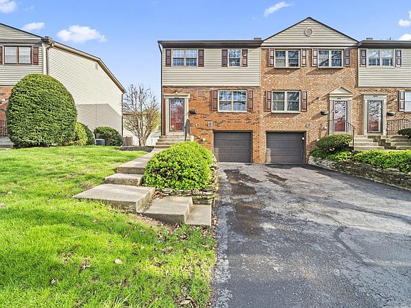 4th image of 2844 Petzinger Rd #69