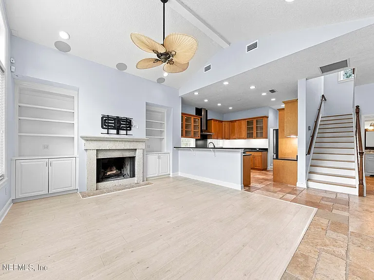 38 Tallwood Rd — Photo 11