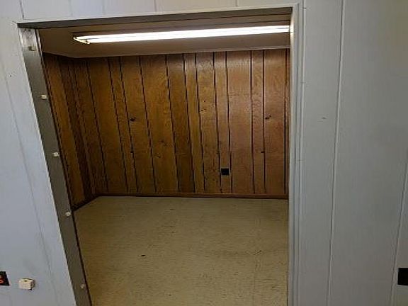 5th image of 393 E Main St Rear E