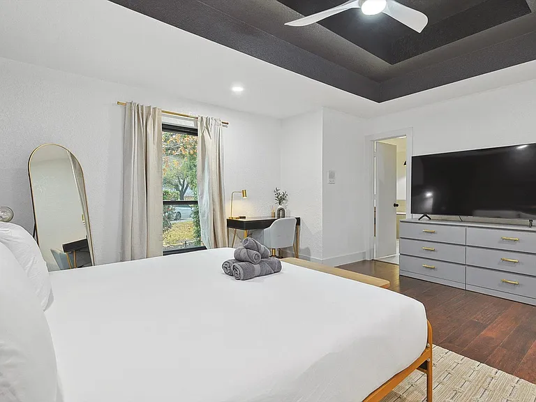 2420 Vista Glen Ln — Photo 28