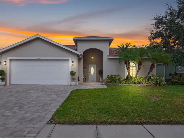 12661 Pineforest Way E, Largo, FL 33773