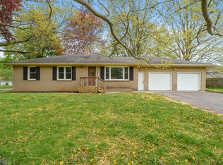 4703 Sunnydale Ave, Kalamazoo, MI 49006