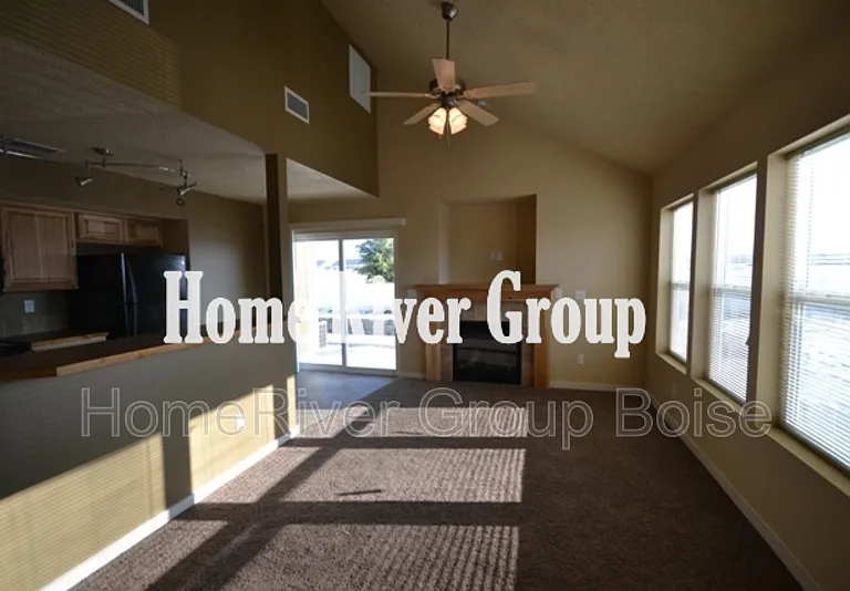 9125 W Brogan Dr — Photo 8