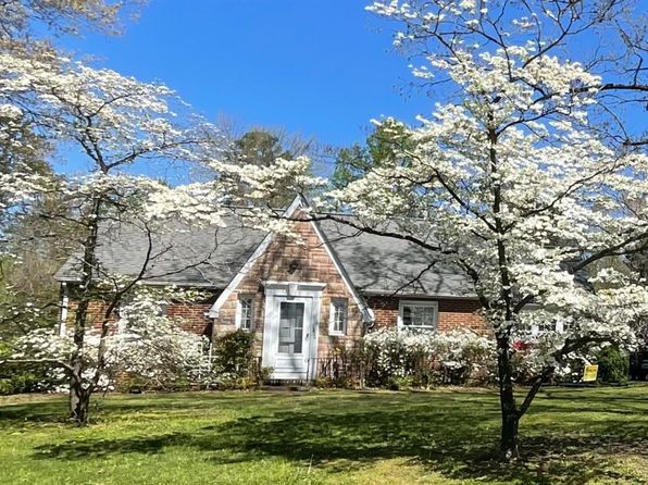 1236 Lynchburg Ave, Brookneal, VA 24528