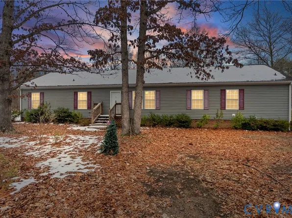 9174 Howardsville Rd, Howardsville, VA 24562