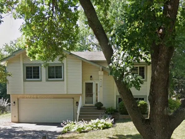 (undisclosed Address), Maple Grove, MN 55369