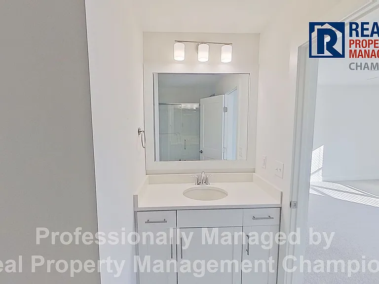 The Pinnacle Townhomes — Photo 69