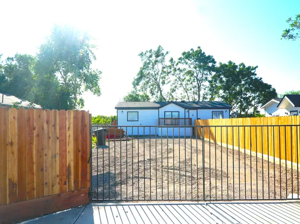 731 N Easy St, Merced, CA 95340