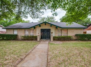 1203 N Waterview Dr, Richardson, TX 75080