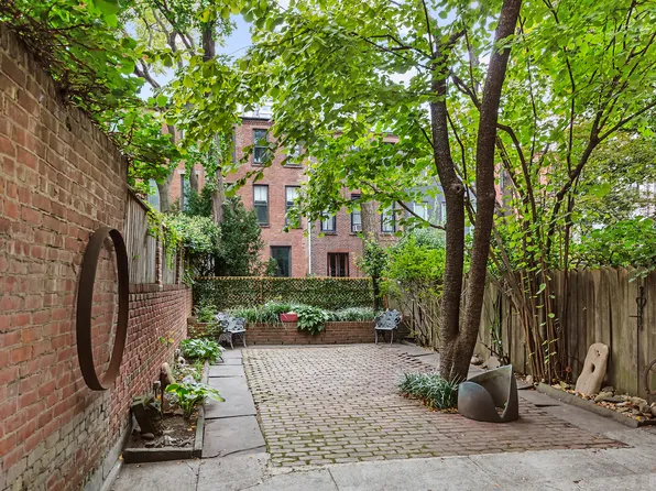 169 East 94th Street image 24 of 27