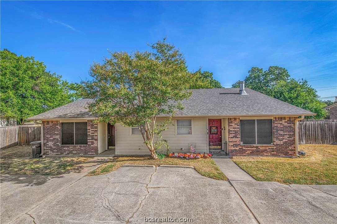 3 bed, 1141 sqft, $1,500 — Photo 1