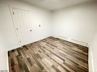 254 Clove Rd #E, Montague, NJ 07827