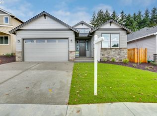 173 NE Regan Hill Loop, Estacada, OR 97023