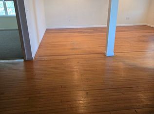522 Spring St APT 201, Hawley, PA 18428