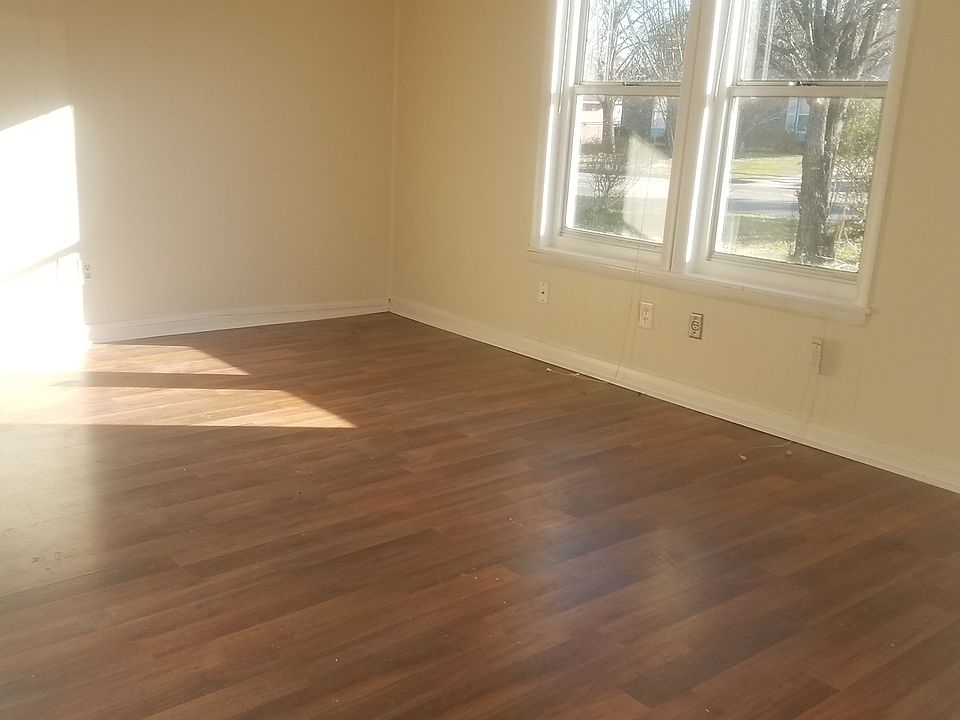 natural lighting in living room
