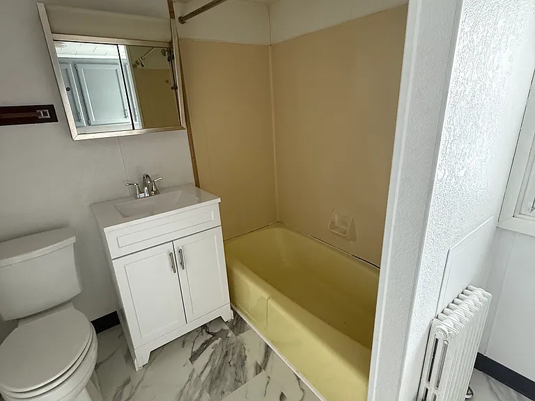 109 Chapel St — Photo 10