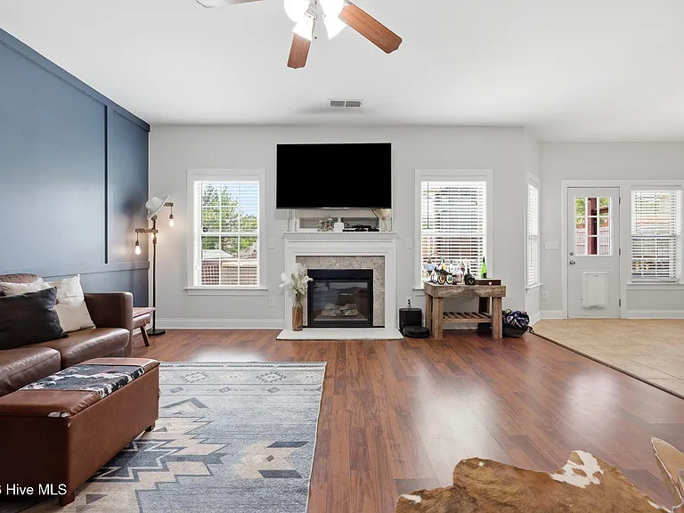 90 Quatrefoil Ct — Photo 18