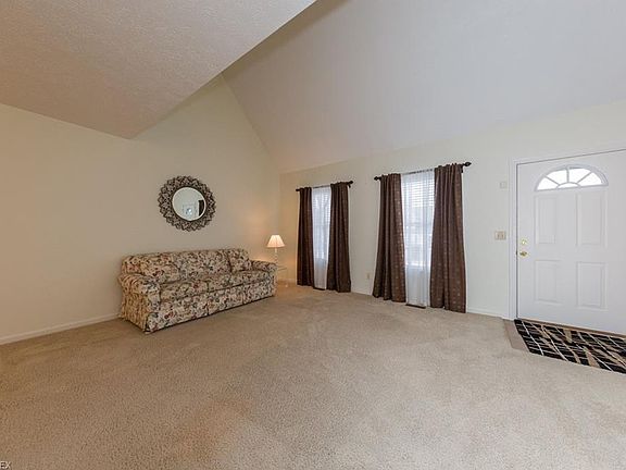 2nd image of 2865 S Tinkers Ln
