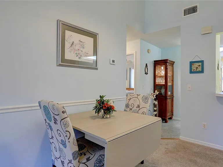 9635 Riverside Dr #4 — Photo 17