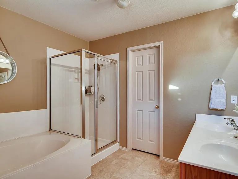 9221 Meyrick Park Trl — Photo 11